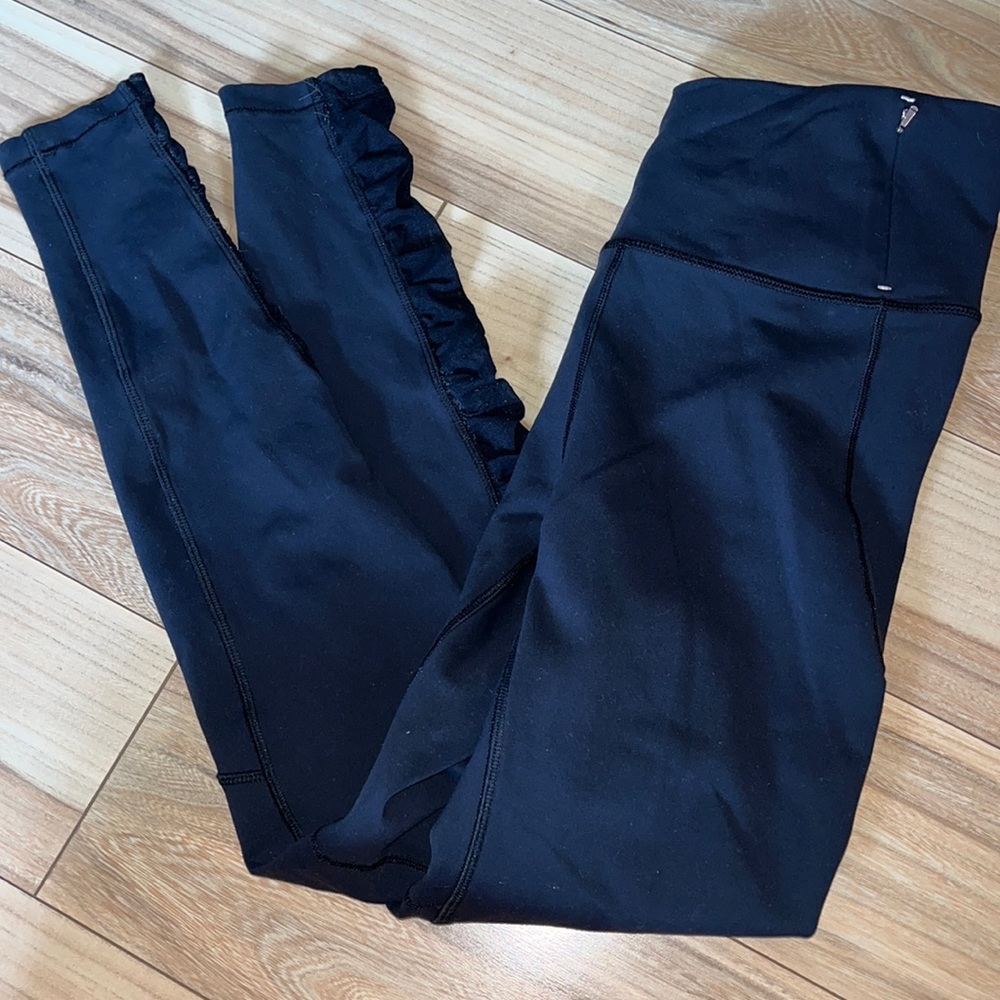 High waisted leggings